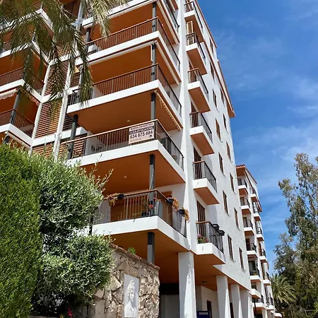Beach, A 30 Metros De La Playa, Con Wifi Gratuito Y Parking Incluido *
