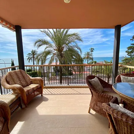 Apartment Beach, A 30 Metros De La Playa, Con Wifi Gratuito Y Parking Incluido