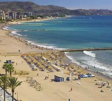 Apartment Beach, A 30 Metros De La Playa, Con Wifi Gratuito Y Parking Incluido